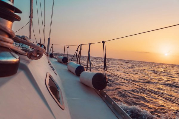 Les meilleures destinations pour la location de yachts en Méditerranée.