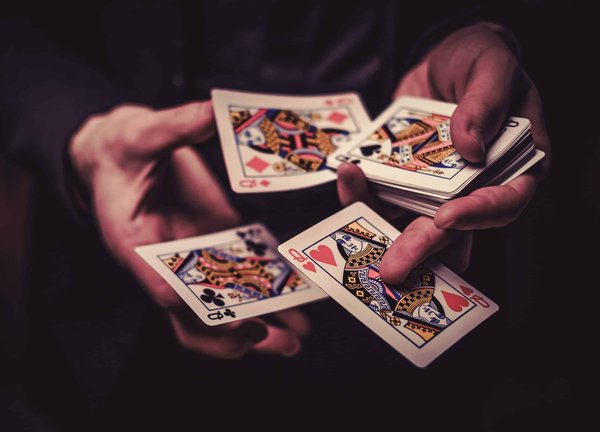 Les magiciens célèbres de la Côte d'Azur