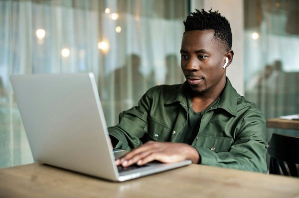 Avis studi : l'insight sur une formation flexible et efficace